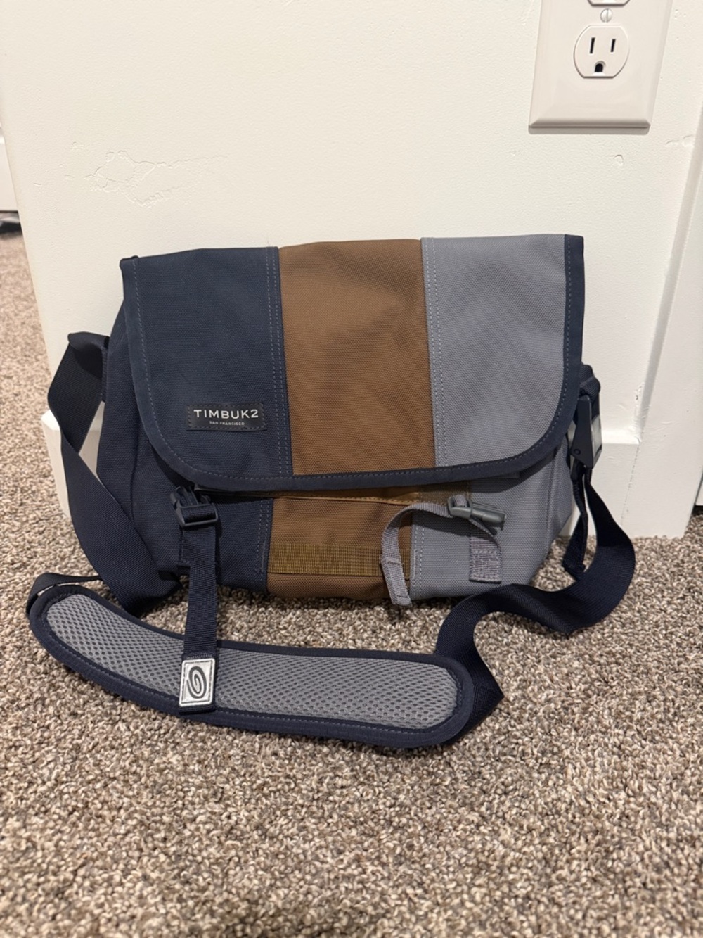 Timbuk2 Navy Brown Gray Colorblock Messenger Bag